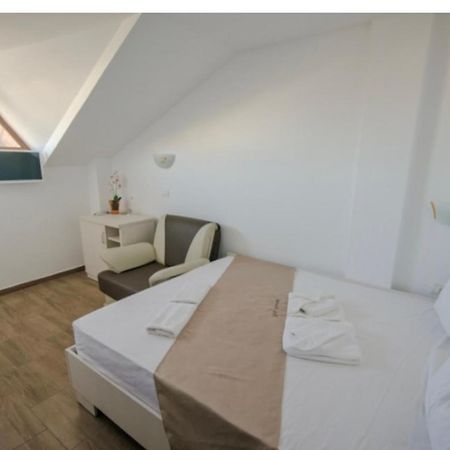 Complex Turistic Perla Venusului Hotel Ngoại thất bức ảnh